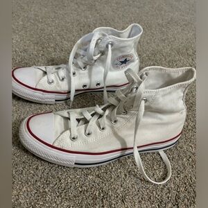White converse size M6/W8